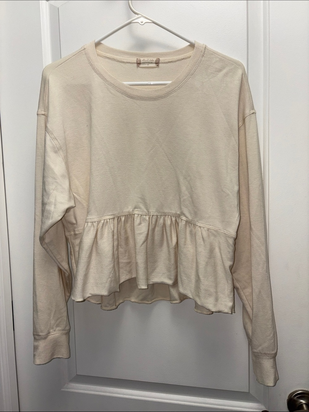 Altar’d State Cream Peplum Sweatshirt Top Ruffle Hem Long Sleeve Size M - Picture 2 of 8